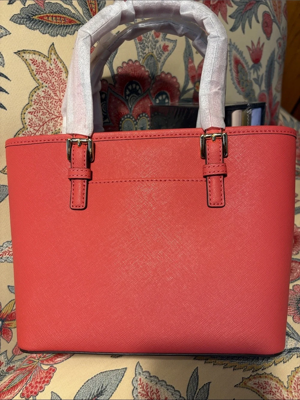 Michael Kors Coral Saffiano Jet Set Travel Small Tote with Gold Hardware NWOT